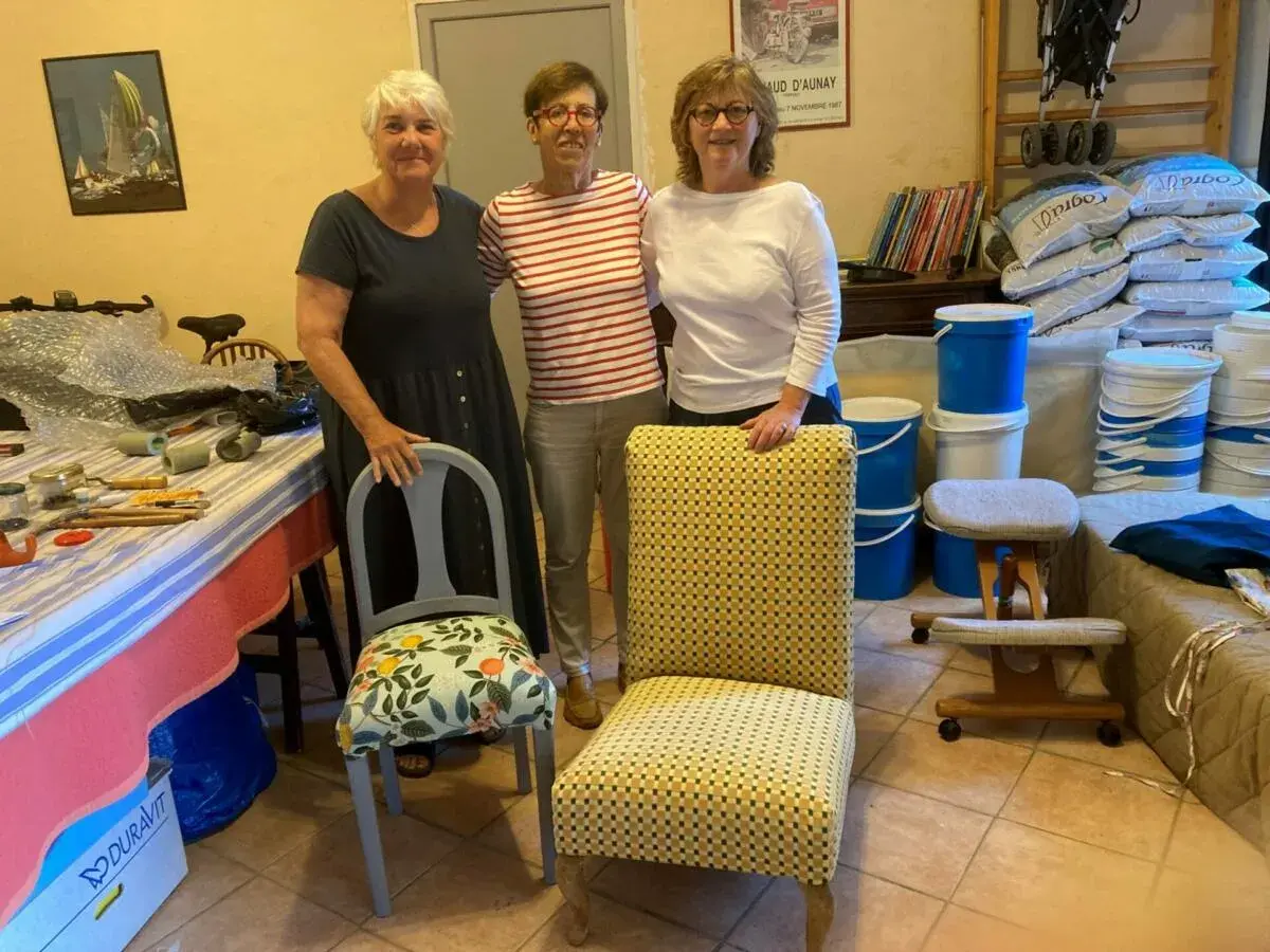 Atelier de tapisserie : progression d’un fauteuil