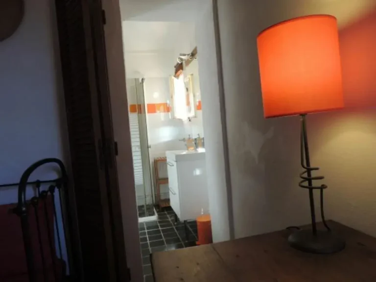 Chambre Grenadine - confort et tranquillité en Luberon
