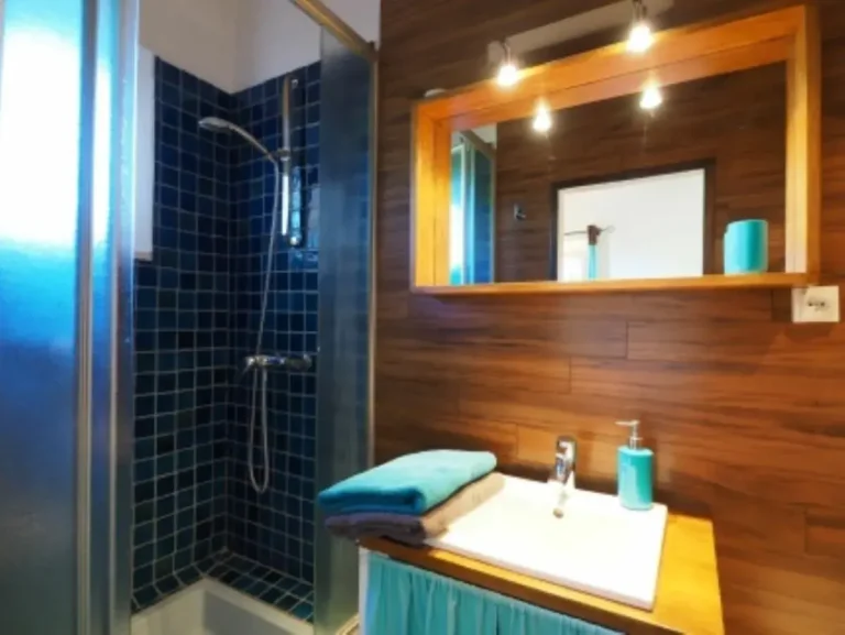 Chambre Orange - tout le confort pour un séjour parfait